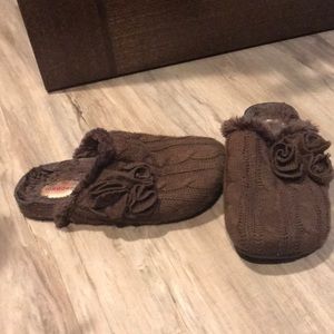 Madden girl brown clogs